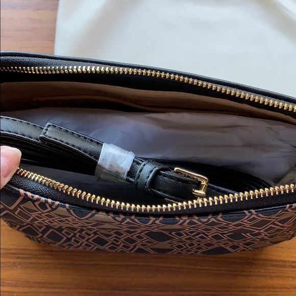 Deux Lux dreamer messenger crossbody bag - Picture 6 of 8